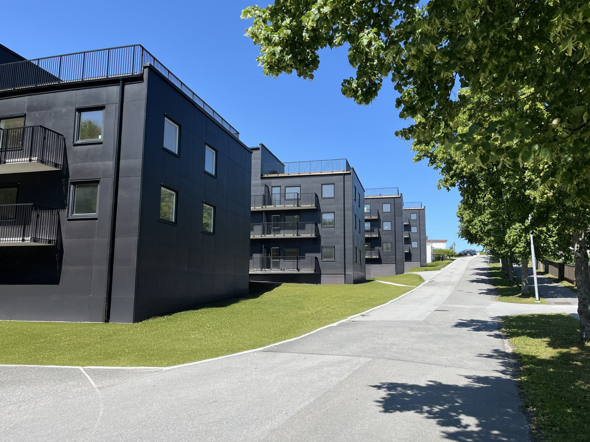 Slitstarka fasadskivor väljs till framåtsträvande kvarter i Norrtälje